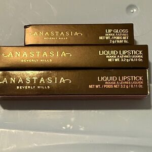 Anastasia Beverly Hills Lip Gloss and Lipstick Duo in Gold Packaging